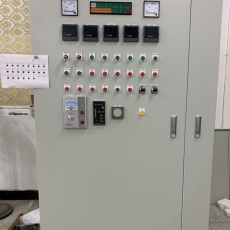 控制電櫃
